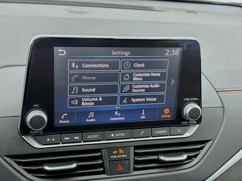 Used 2022 Nissan Altima 2.5 SR image 9