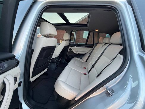 Used 2017 BMW X3 xDrive28i image 13