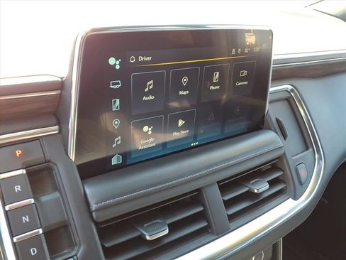 Used 2023 Chevrolet Suburban LT image 23