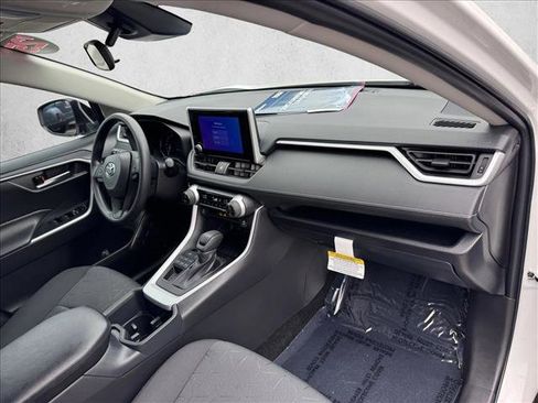 Certified 2025 Toyota RAV4 XLE AWD/4WD image 20