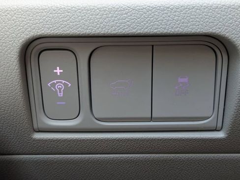 Certified 2025 Kia Sorento EX FWD image 35