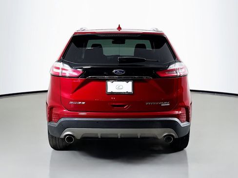 Used 2020 Ford Edge Titanium FWD image 6