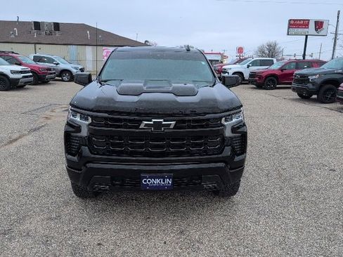 Used 2025 Chevrolet Silverado 1500 LT Trail Boss w/ Convenience Package II image 15