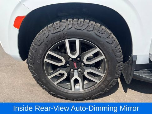 Used 2023 GMC Yukon AT4 w/ Technology Package AWD/4WD image 33