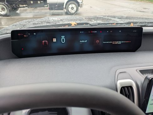 New 2025 Ford Expedition Max Active image 20