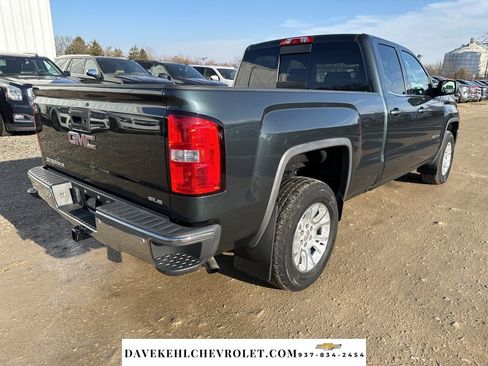 Used 2017 GMC Sierra 1500 SLE w/ SLE Value Package image 5