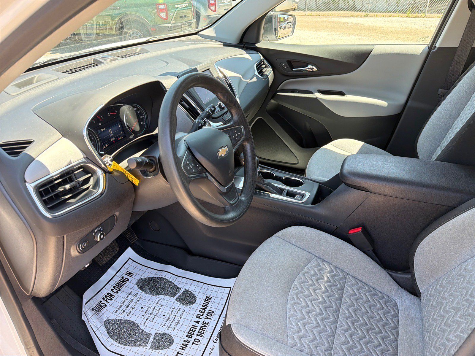 Used 2024 Chevrolet Equinox LS w/ LS Convenience Package FWD image 9