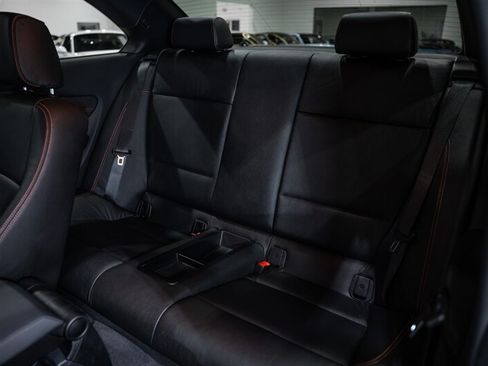 Used 2011 BMW 1 Series M RWD image 22