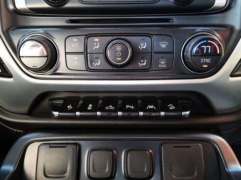 Used 2018 GMC Sierra 1500 SLT image 13