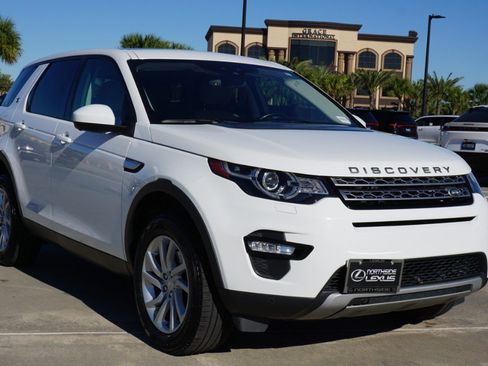 Used 2019 Land Rover Discovery Sport HSE image 3