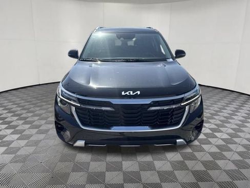 Used 2024 Kia Seltos S AWD/4WD image 14