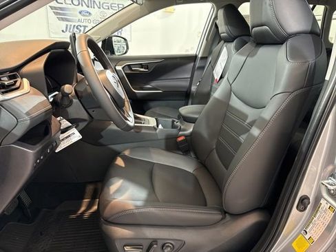 New 2025 Toyota RAV4 XLE Premium image 20