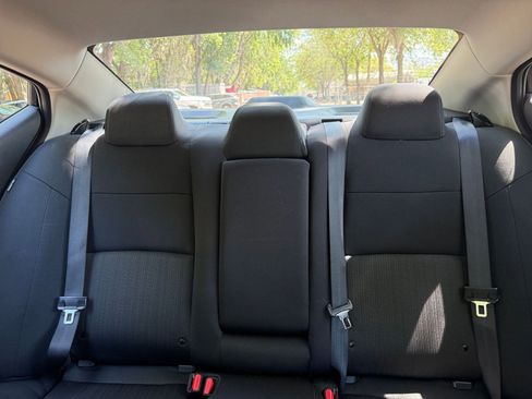 Used 2025 Nissan Altima 2.5 SV image 35