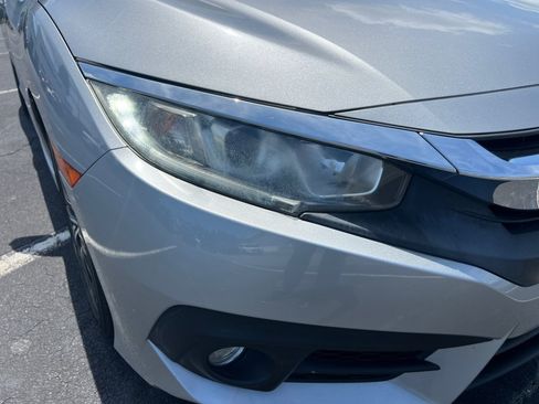 Used 2016 Honda Civic EX-T image 28
