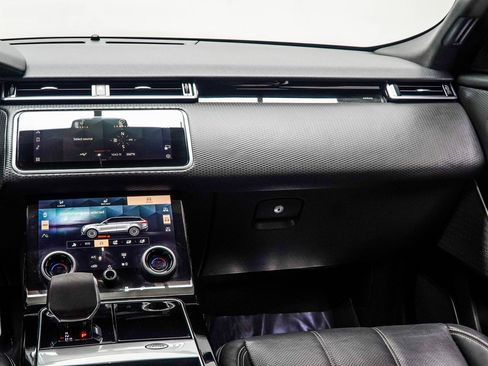 Used 2021 Land Rover Range Rover Velar R-Dynamic S image 18
