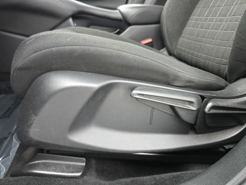 Used 2023 Honda HR-V LX image 28