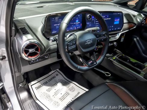 Used 2026 Chevrolet Equinox EV RS w/ LPO, All-Weather Mat Package FWD image 13