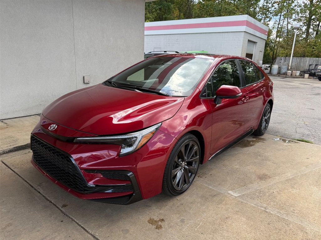 Used 2023 Toyota Corolla SE w/ SE Premium Package FWD image 14