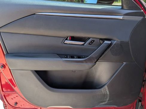 Certified 2025 MAZDA CX-50 AWD 2.5 S w/ Preferred Package image 10