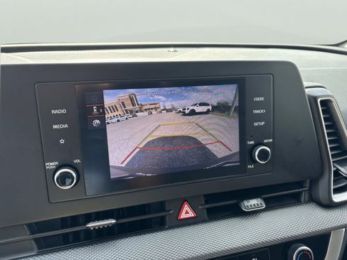 Used 2024 Kia Sportage LX image 30