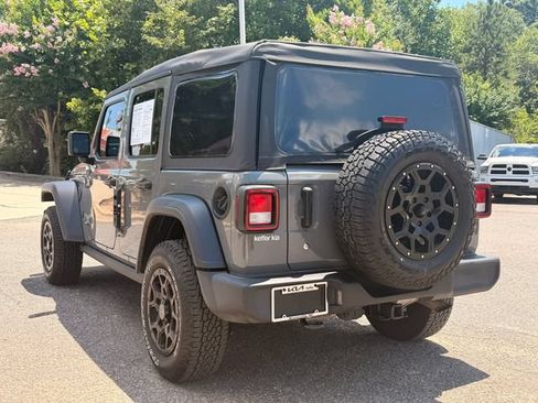 Used 2023 Jeep Wrangler Unlimited Sport AWD/4WD image 3