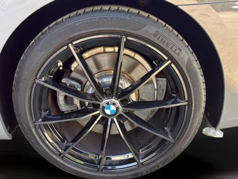 Used 2021 BMW 750i xDrive w/ Luxury Rear Seating Package AWD/4WD image 34