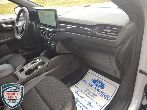 New 2025 Ford Escape ST-Line Elite w/ Tech Pack #2 image 37