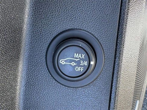 Certified 2023 Chevrolet Equinox RS w/ RS Leather Package image 21