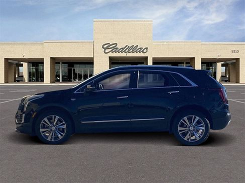 Certified 2025 Cadillac XT5 Premium Luxury image 8