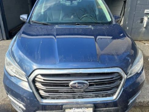 Used 2021 Subaru Ascent Limited w/ Technology Package image 2