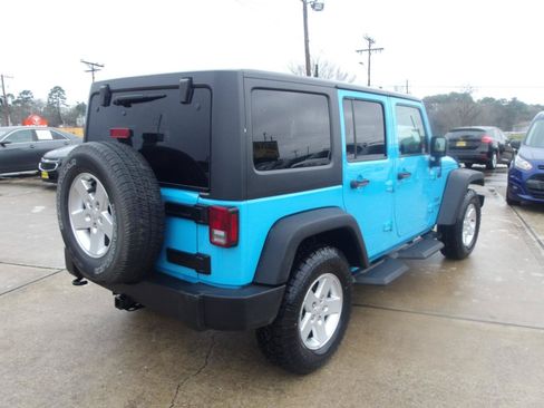 Used 2018 Jeep Wrangler Unlimited Sport S AWD/4WD image 11