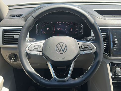 Used 2023 Volkswagen Atlas SE w/ Panoramic Sunroof Package AWD/4WD image 30