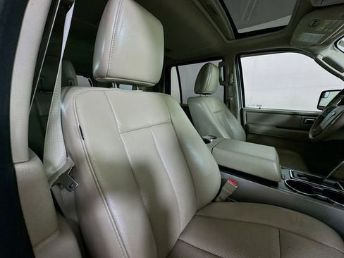 Used 2013 Ford Expedition EL Limited image 31