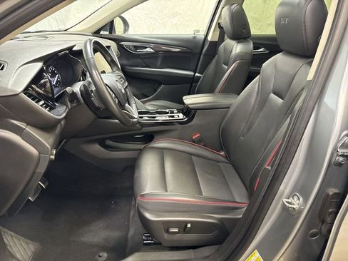 Certified 2023 Buick Envision Essence w/ Sport Touring Package image 10