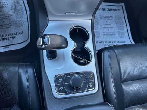Used 2015 Jeep Grand Cherokee High Altitude image 19