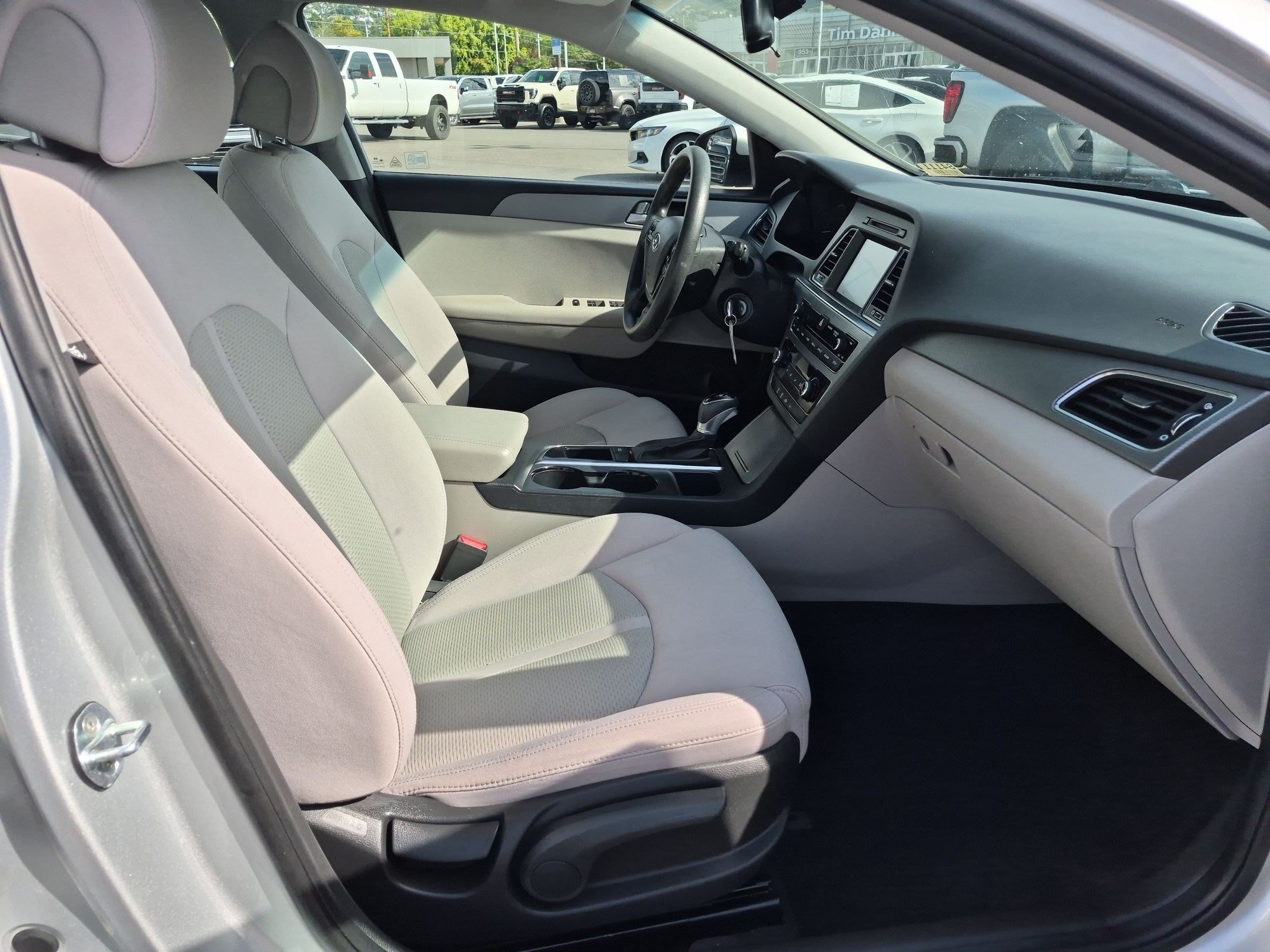 Used 2017 Hyundai Sonata SE FWD image 28