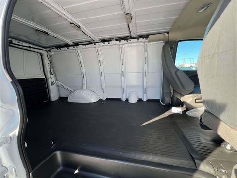 New 2025 Chevrolet Express 2500 RWD 2500 Regular Wheelbase WT w/ Chrome Appearance Package image 8