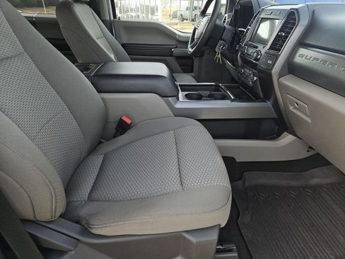 Used 2022 Ford F350 XLT w/ XLT Premium Package image 29