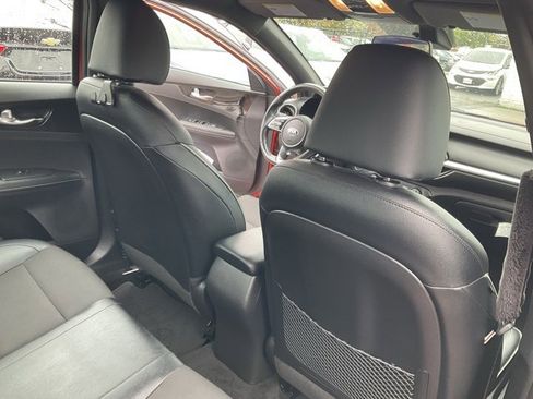 Used 2021 Kia Forte GT-Line image 41