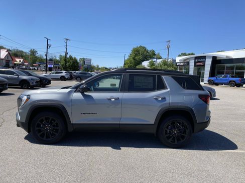 New 2026 GMC Terrain Elevation w/ Elevation Premium Package AWD/4WD image 2
