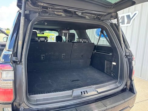 Used 2021 Ford Expedition Max Limited AWD/4WD image 34