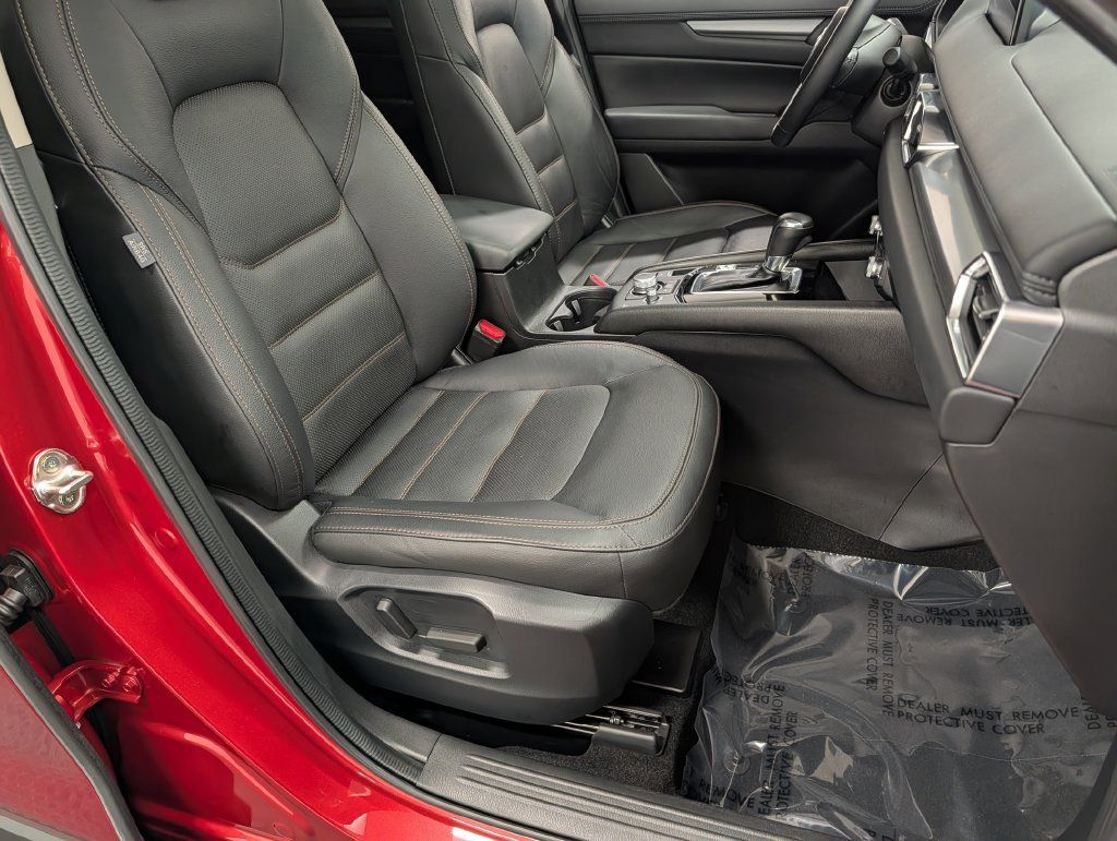 Certified 2023 MAZDA CX-5 AWD 2.5 S image 30