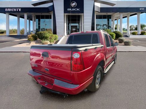 Used 2005 Ford Explorer Sport Trac XLS image 2