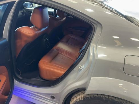 Used 2022 Dodge Charger SRT Hellcat w/ Harman/Kardon Audio Group image 12