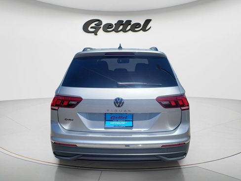 Used 2022 Volkswagen Tiguan S FWD image 6