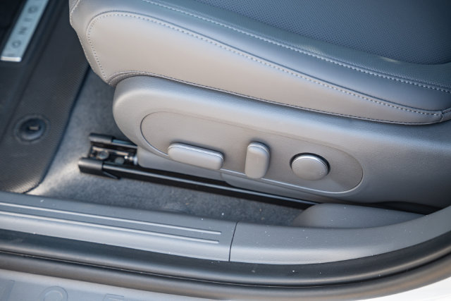 New 2026 Hyundai Ioniq 5 SEL RWD image 24