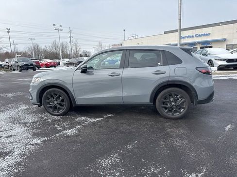 Certified 2025 Honda HR-V Sport image 17