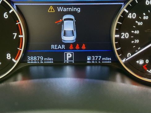 Used 2025 Nissan Altima 2.5 SL AWD/4WD image 16
