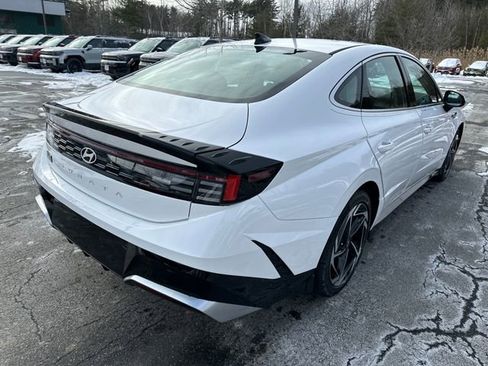 New 2026 Hyundai Sonata SEL FWD image 5