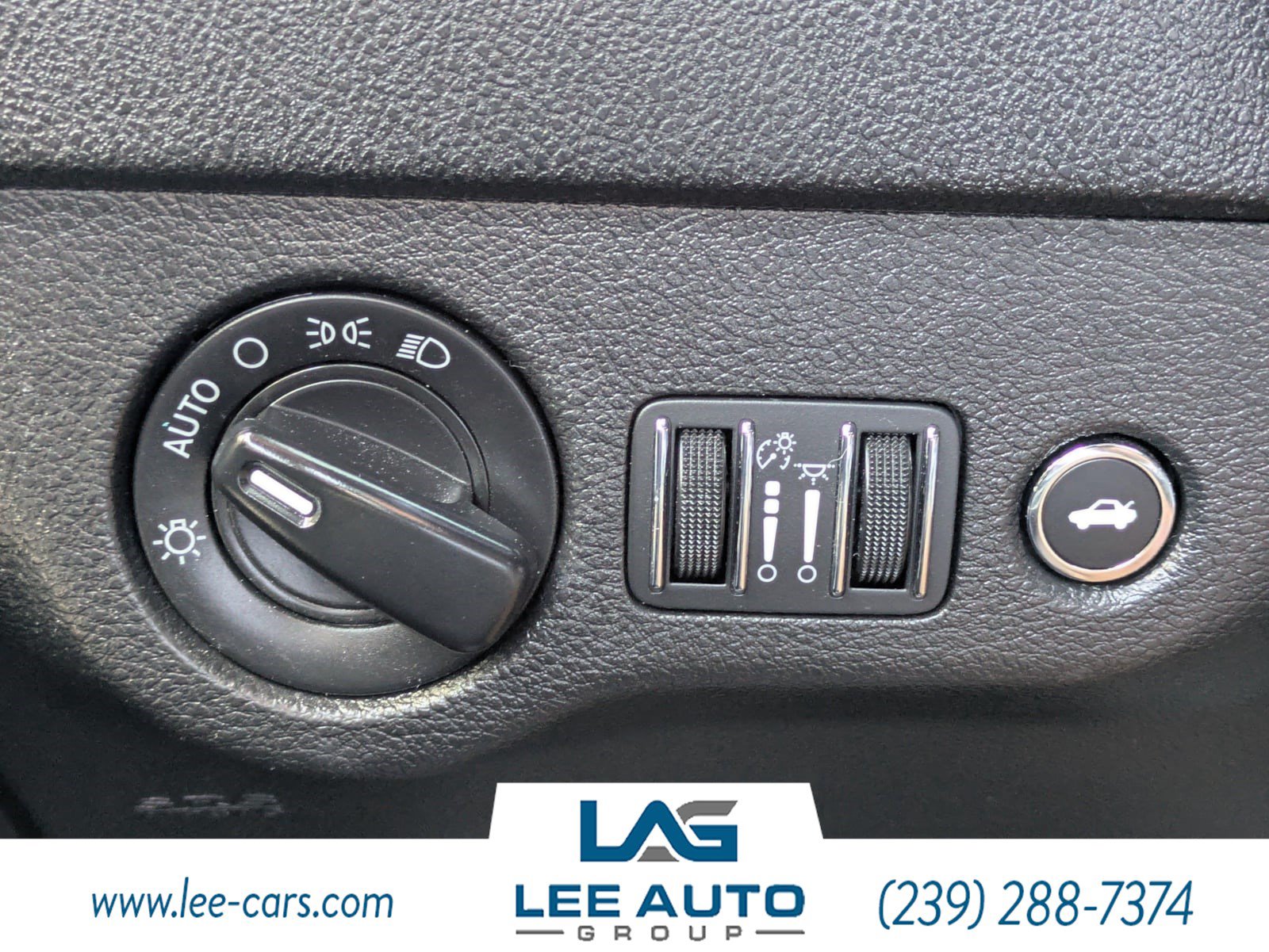 Used 2023 Dodge Charger SXT RWD image 20